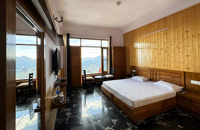 Hawk Eye Resort Deluxe Room with Balcony & Valley View 1